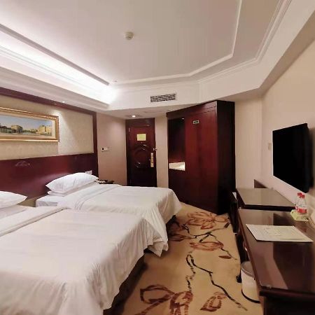 Vienna Hotel Changnan Nanchang County Екстер'єр фото